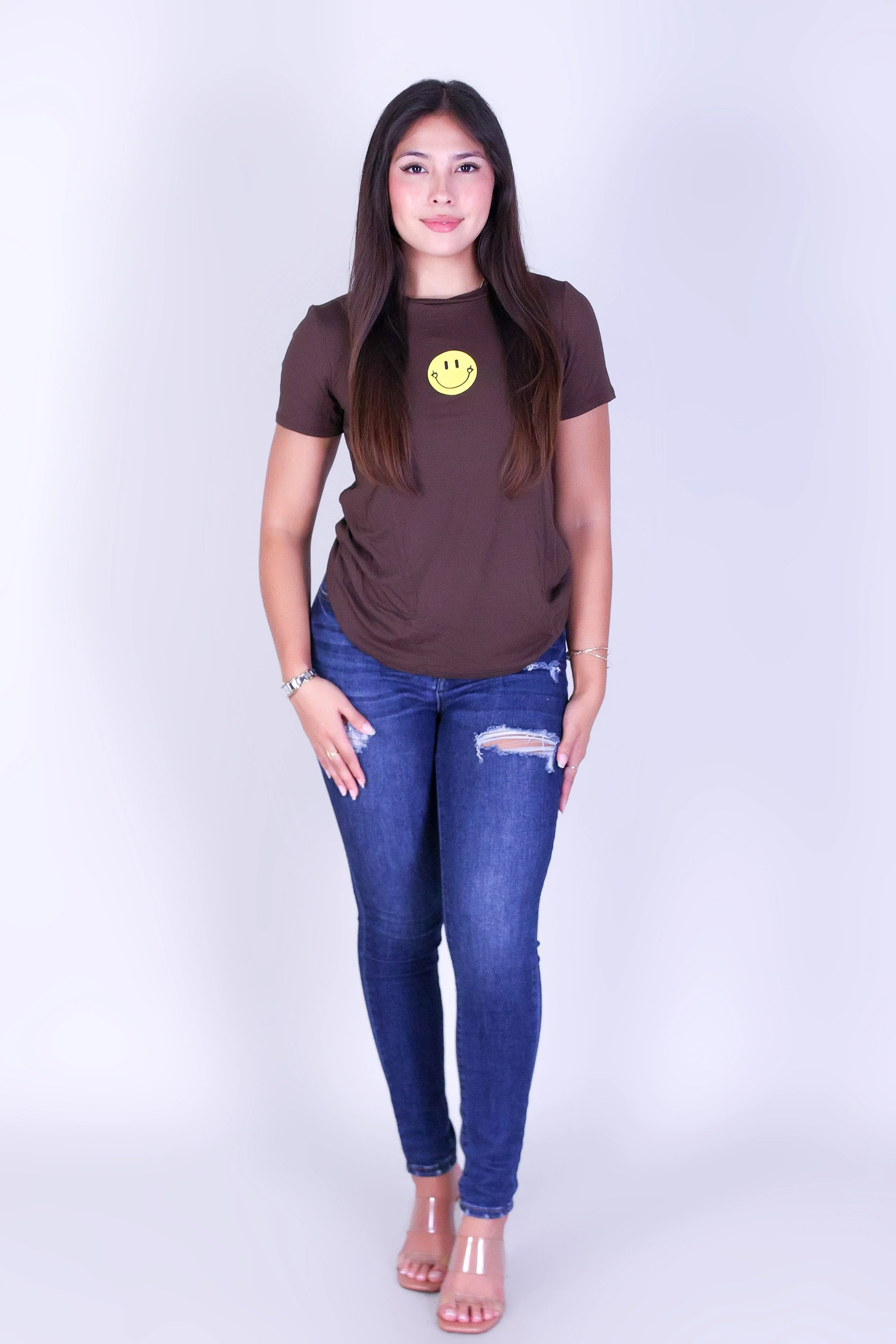 SMILEY FACE TEE
