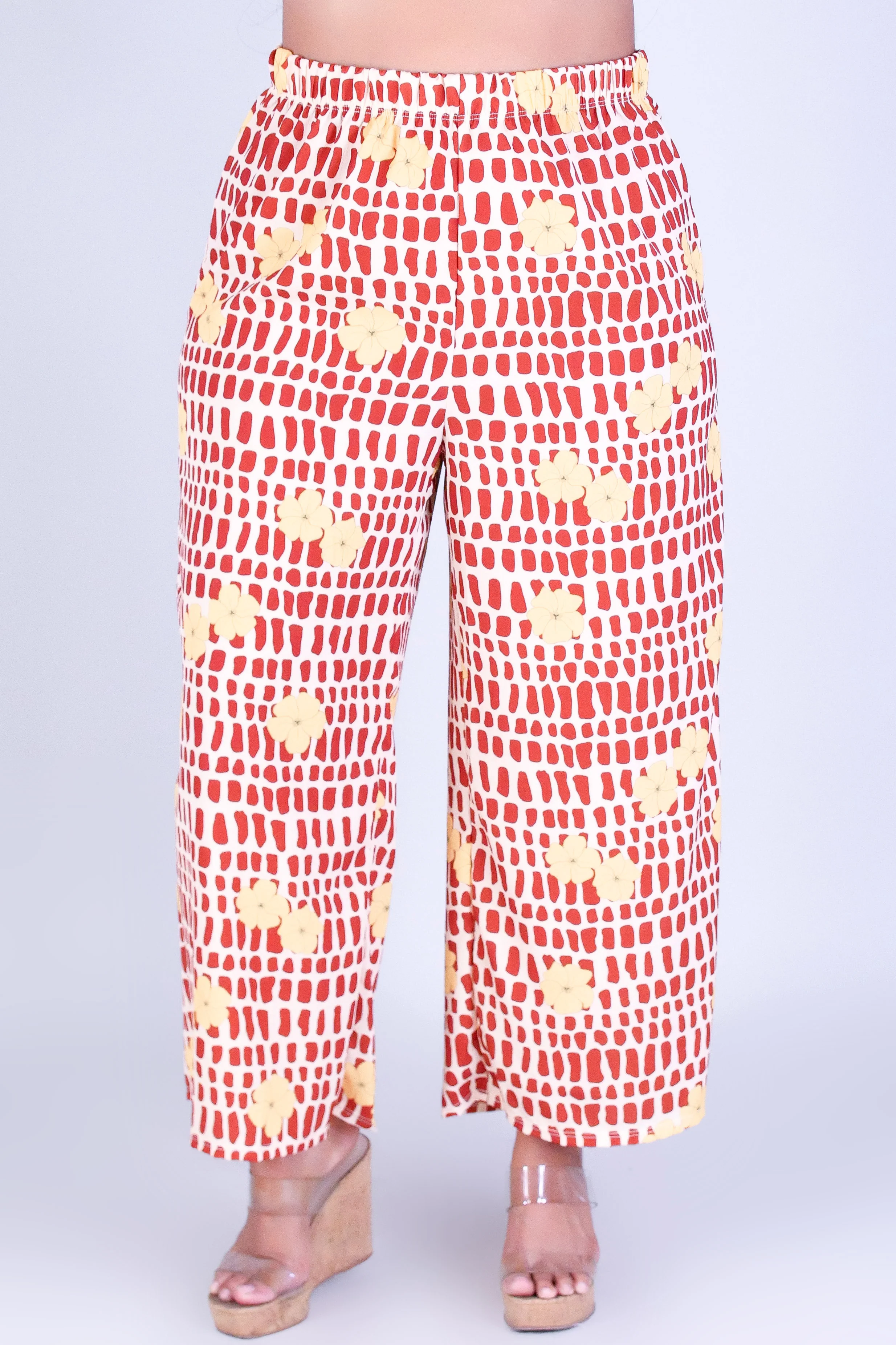 PUAKENIKENI MITER SHELL CAPRI'S - Image 2