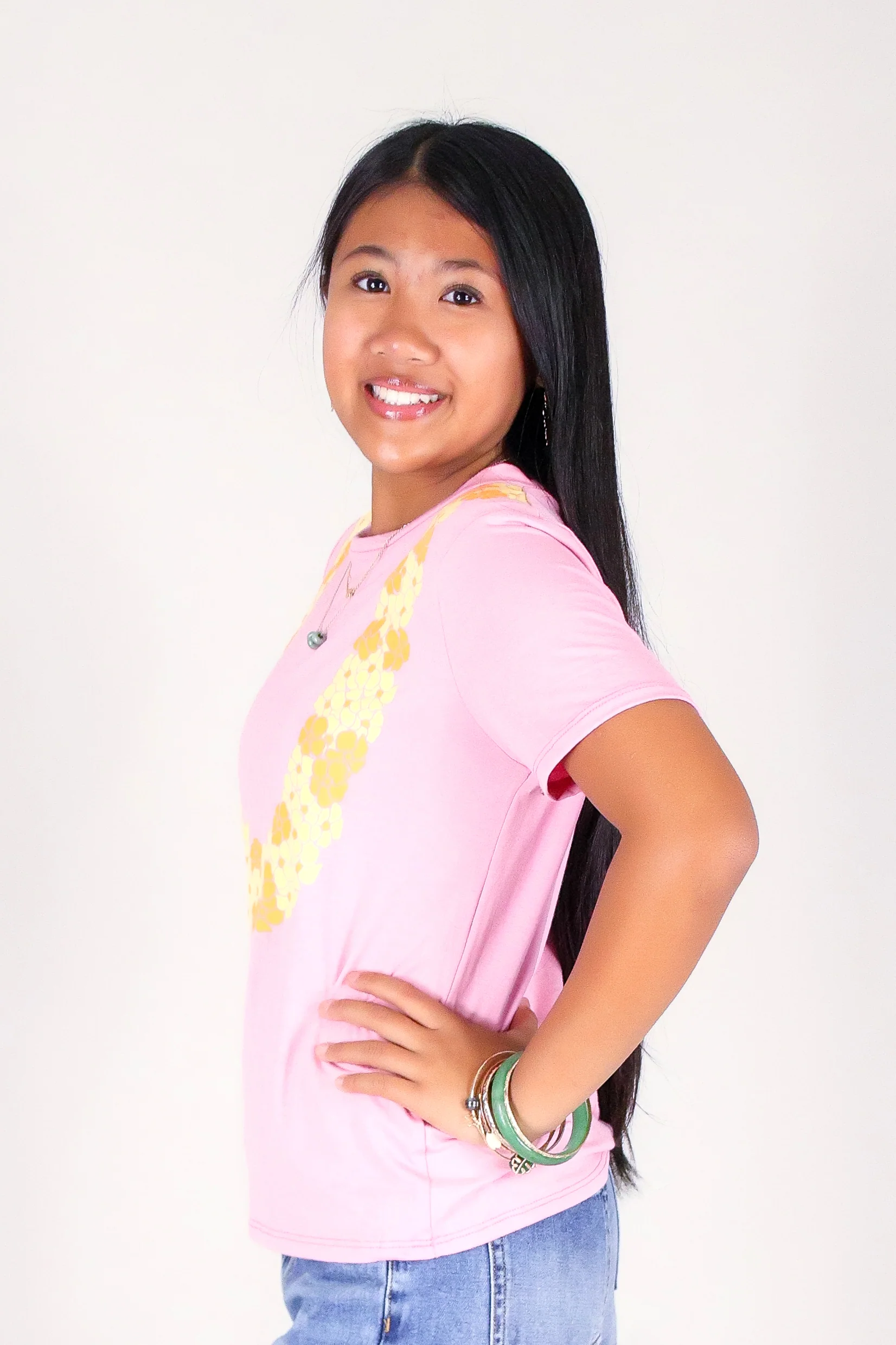 CLUSTERED PUAKENIKENI LEI TEE | KIDS SIZE 2-16 - Image 3