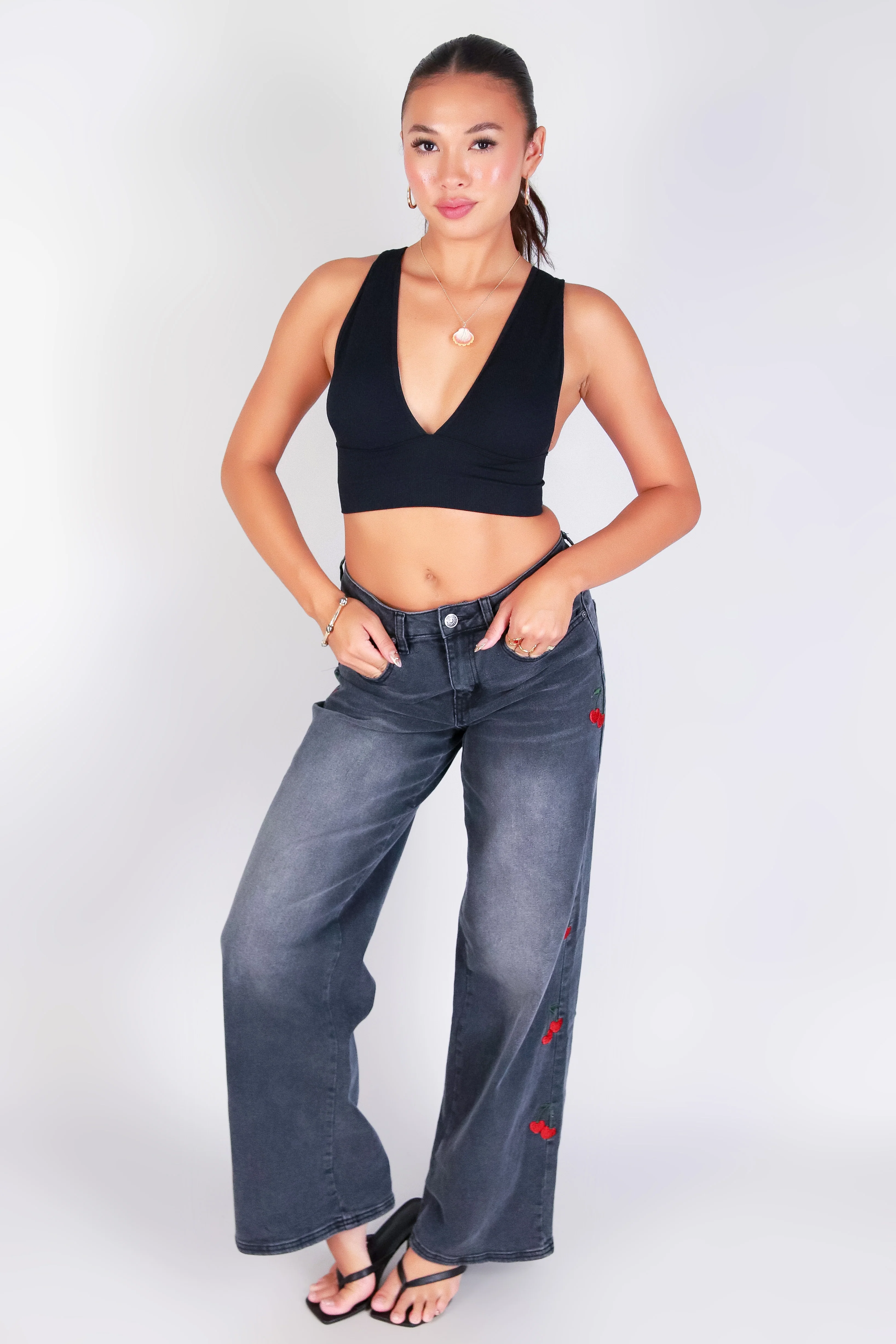 CHERRY ON THE SIDE JEANS