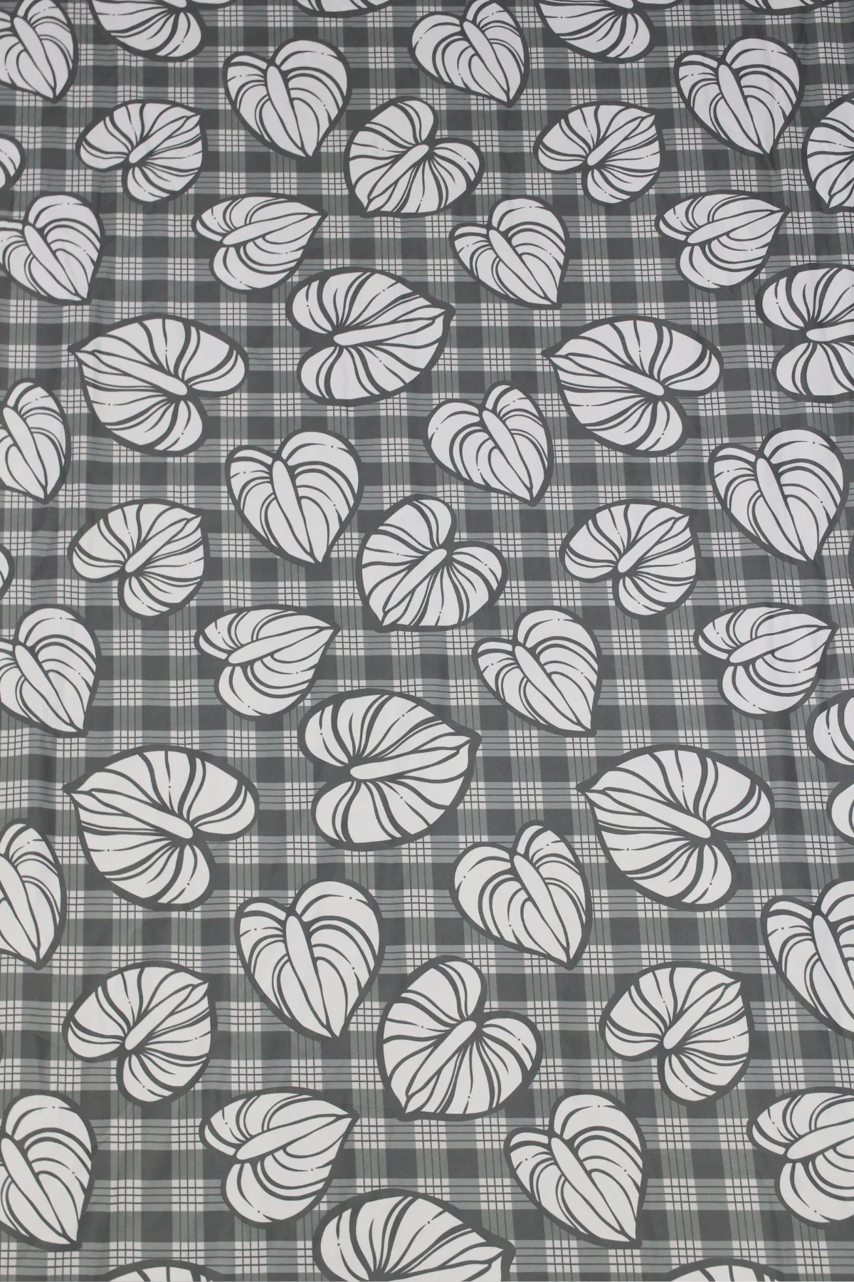 ANTHURIUM PALAKA TABLE COVER - Image 3
