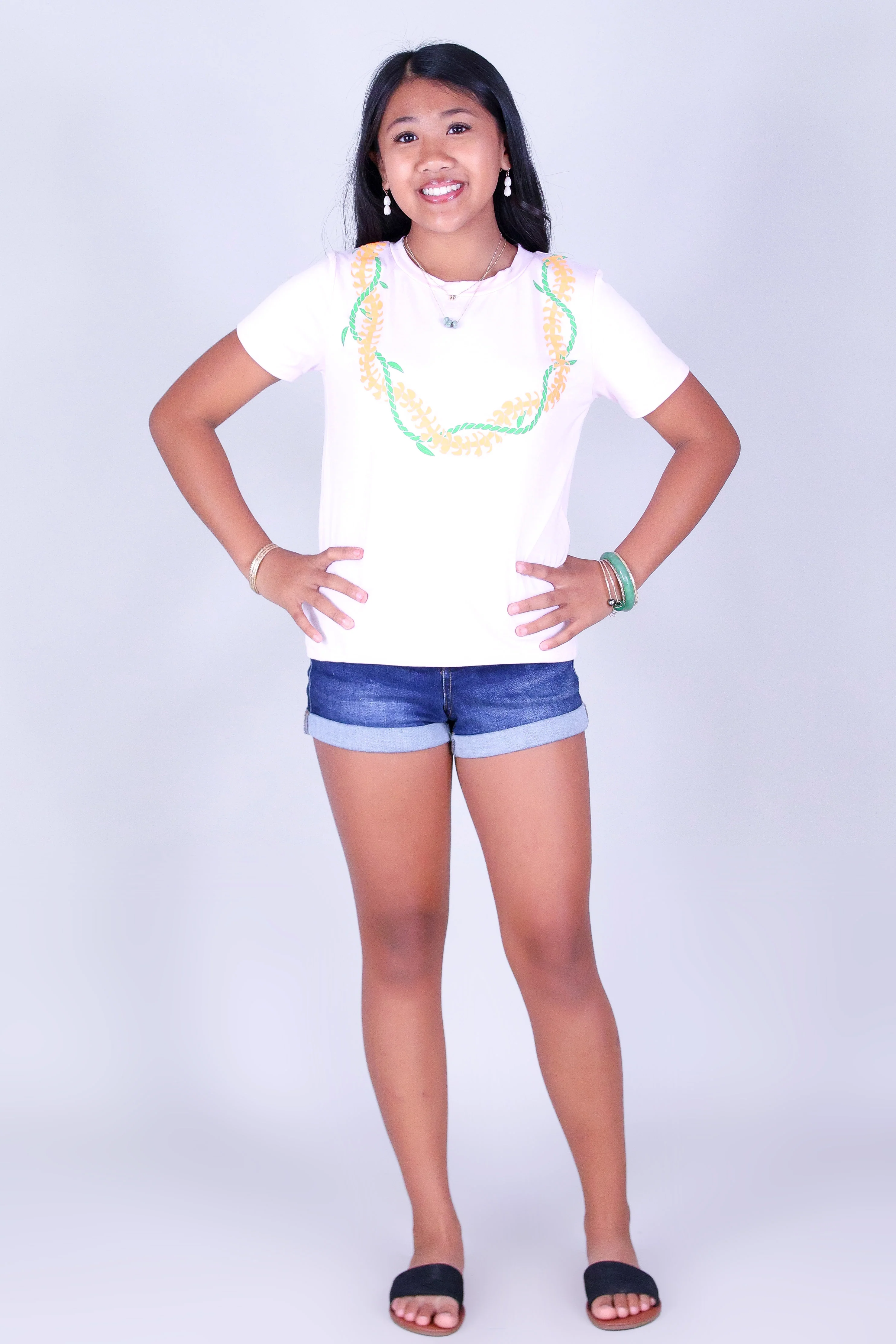 PUAKENIKENI TI LEAF LEI TEE | KIDS SIZES 2-16