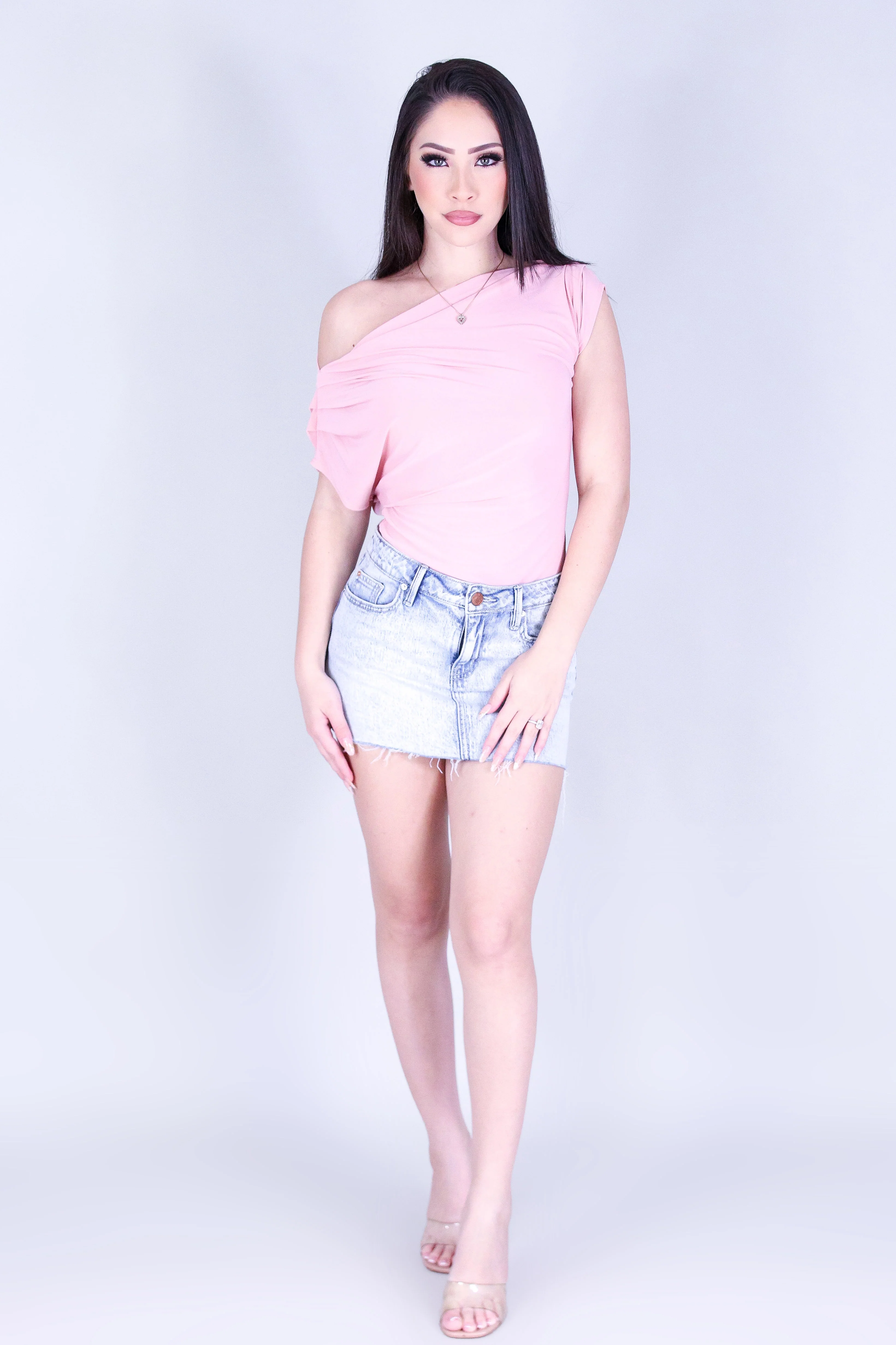 GLOW UP OFF SHOULDER TOP
