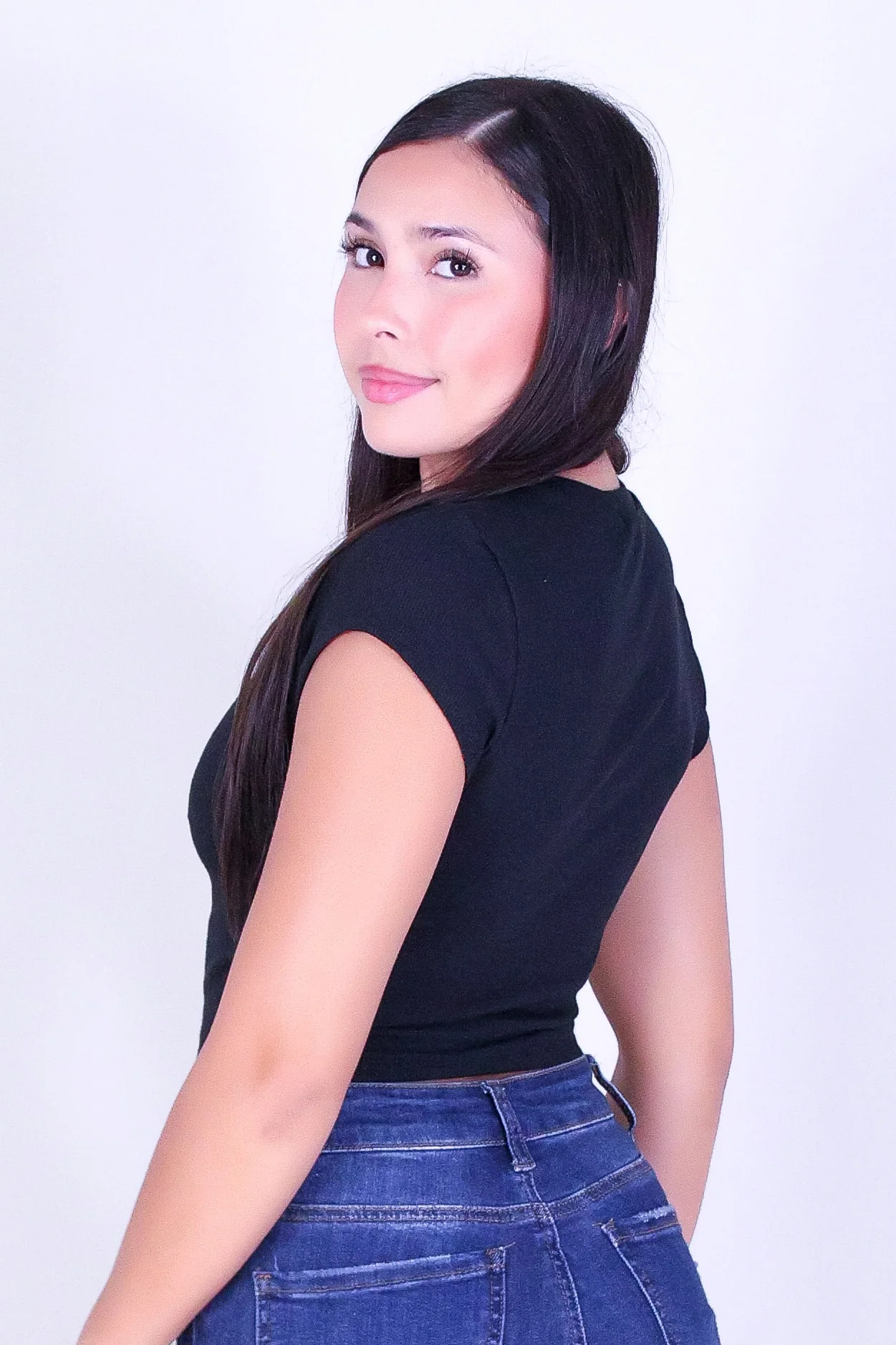 DAILY WEAR CROP TEE - Image 4