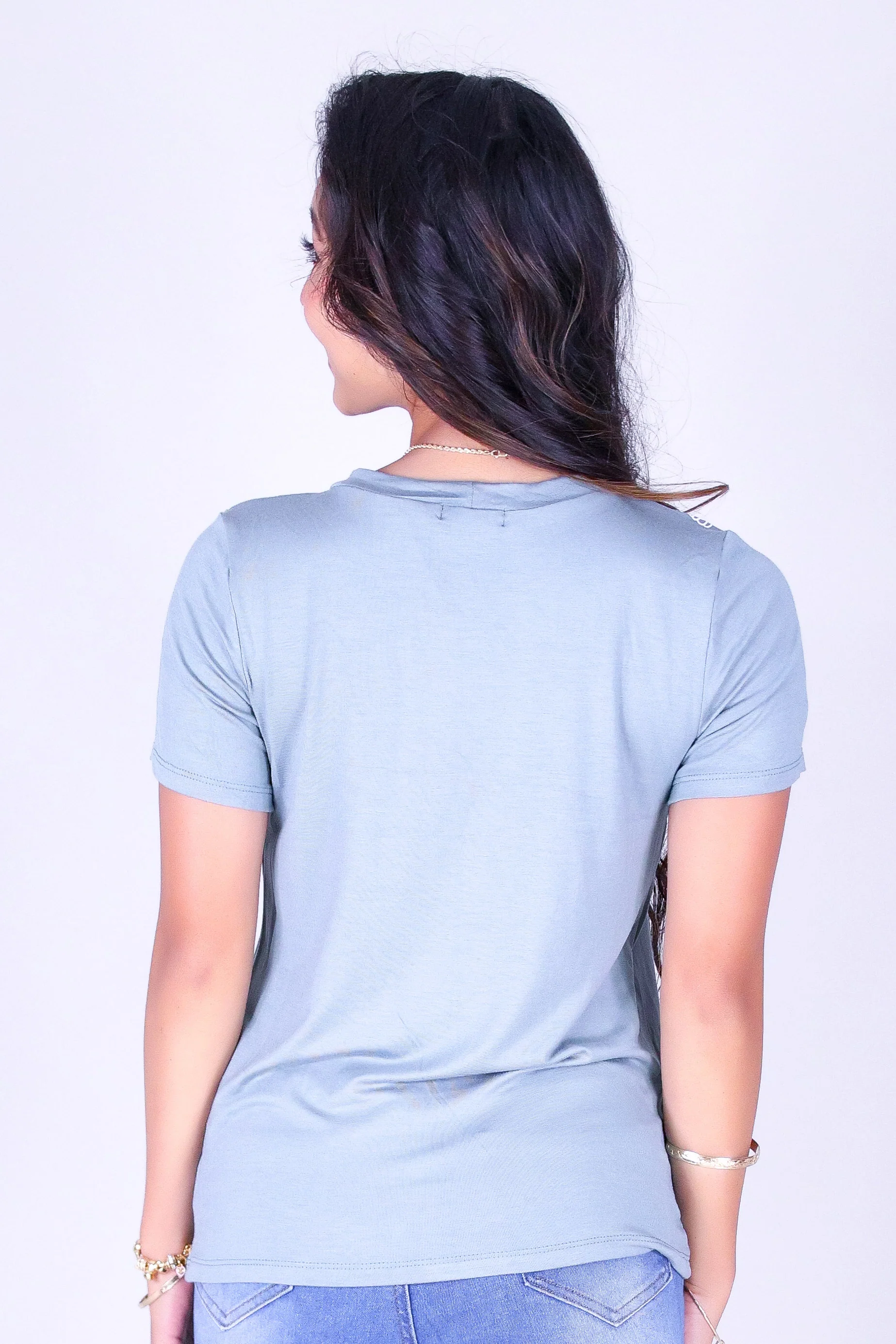 OUTLINE PIKAKE TEE - Image 4