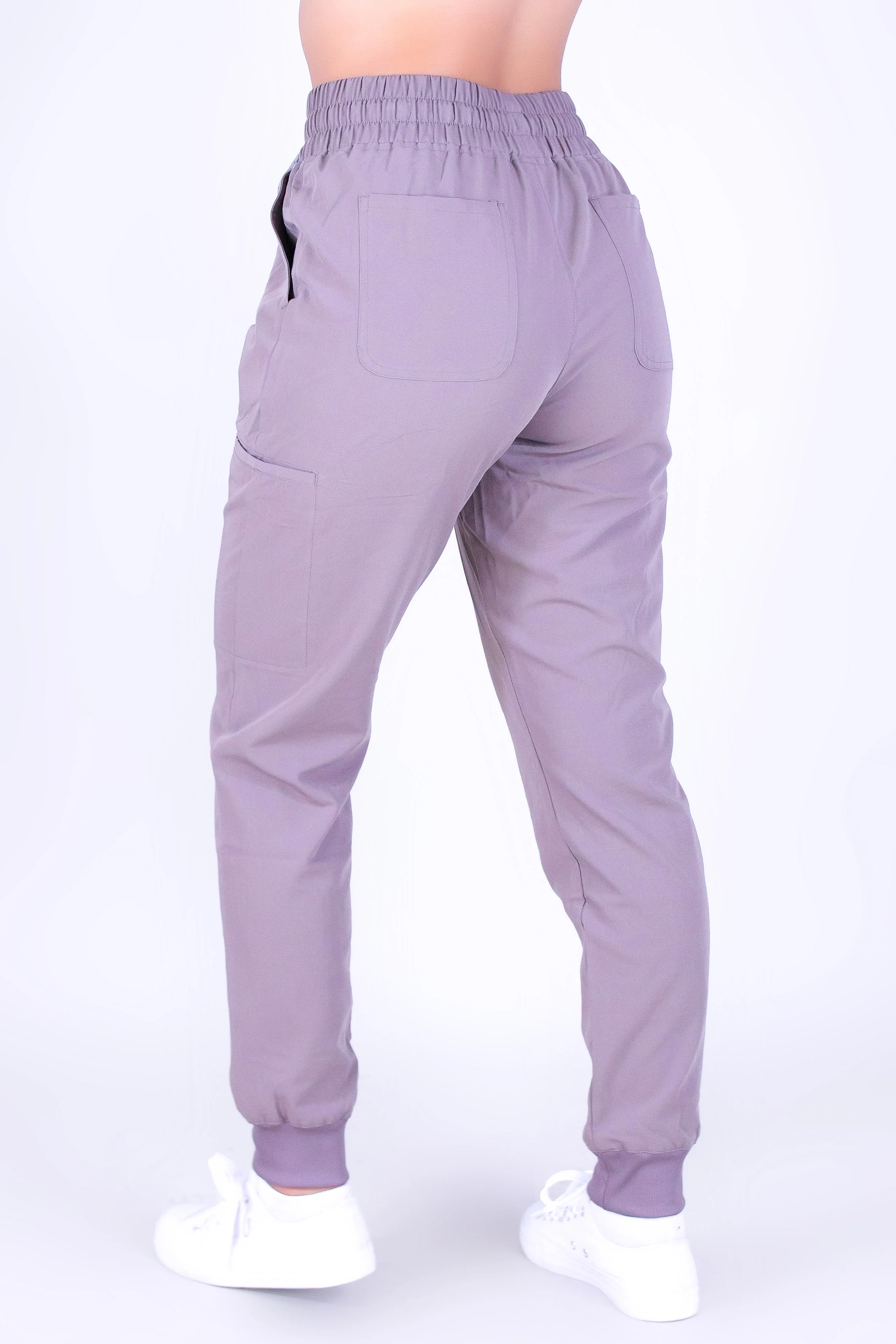 EVERDAY HEALING SCRUB JOGGER - Image 3
