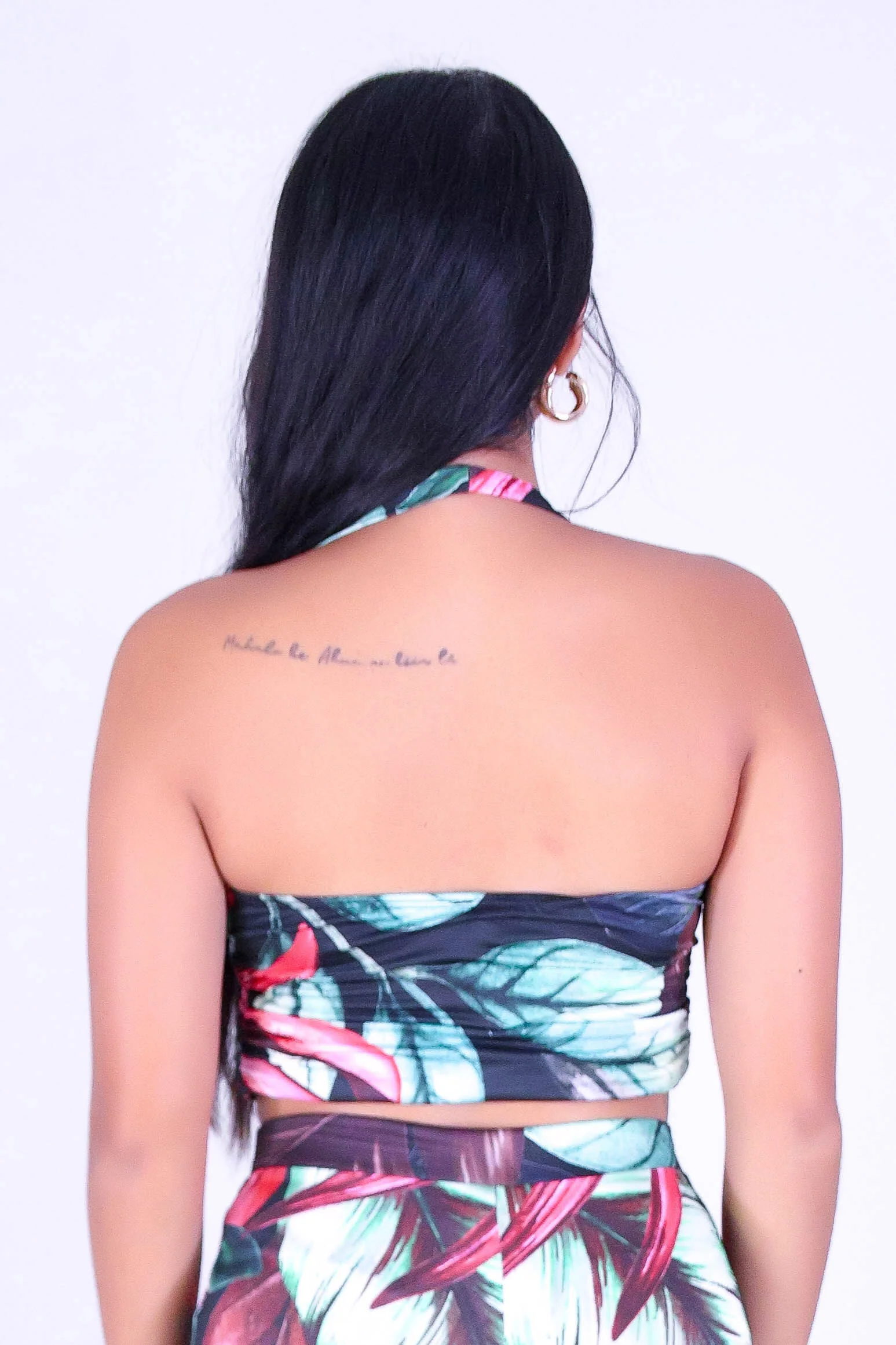 ISLAND BLOOM HALTER TOP - Image 4