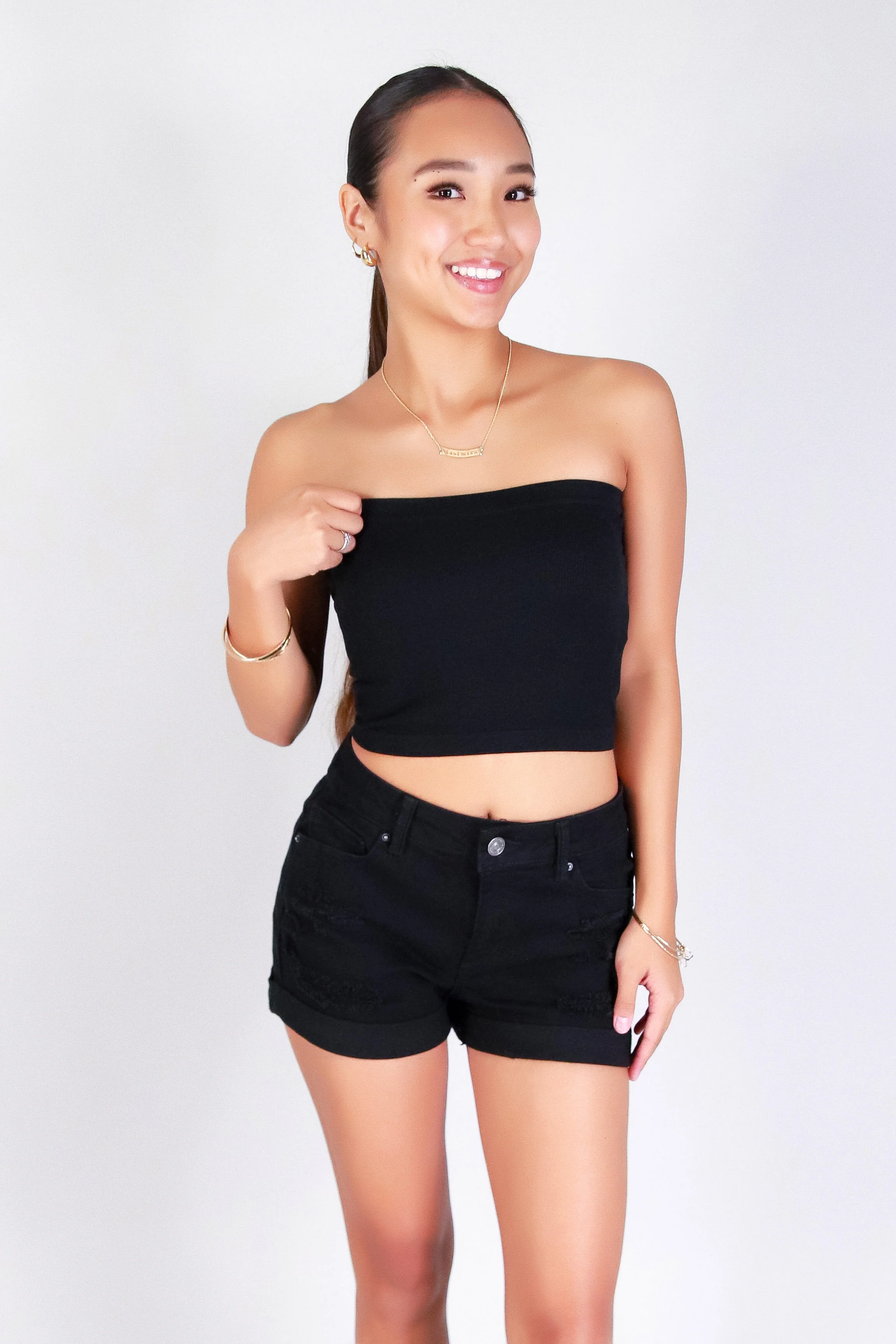 GOTTA CHILL CROP TUBE TOP