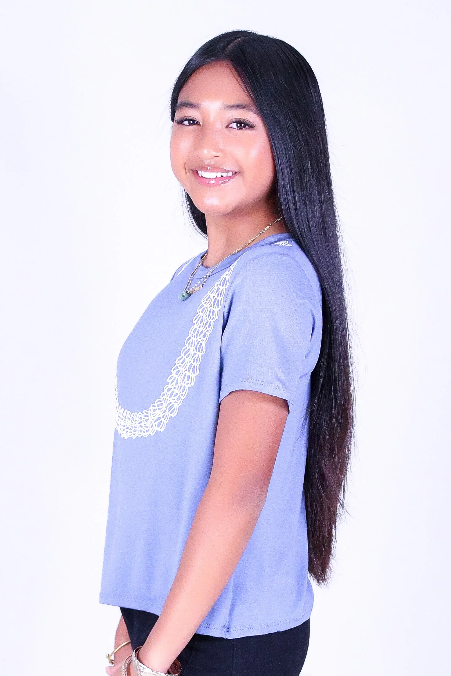 OUTLINE PIKAKE LEI TEE | KIDS SIZE 2-16 - Image 3