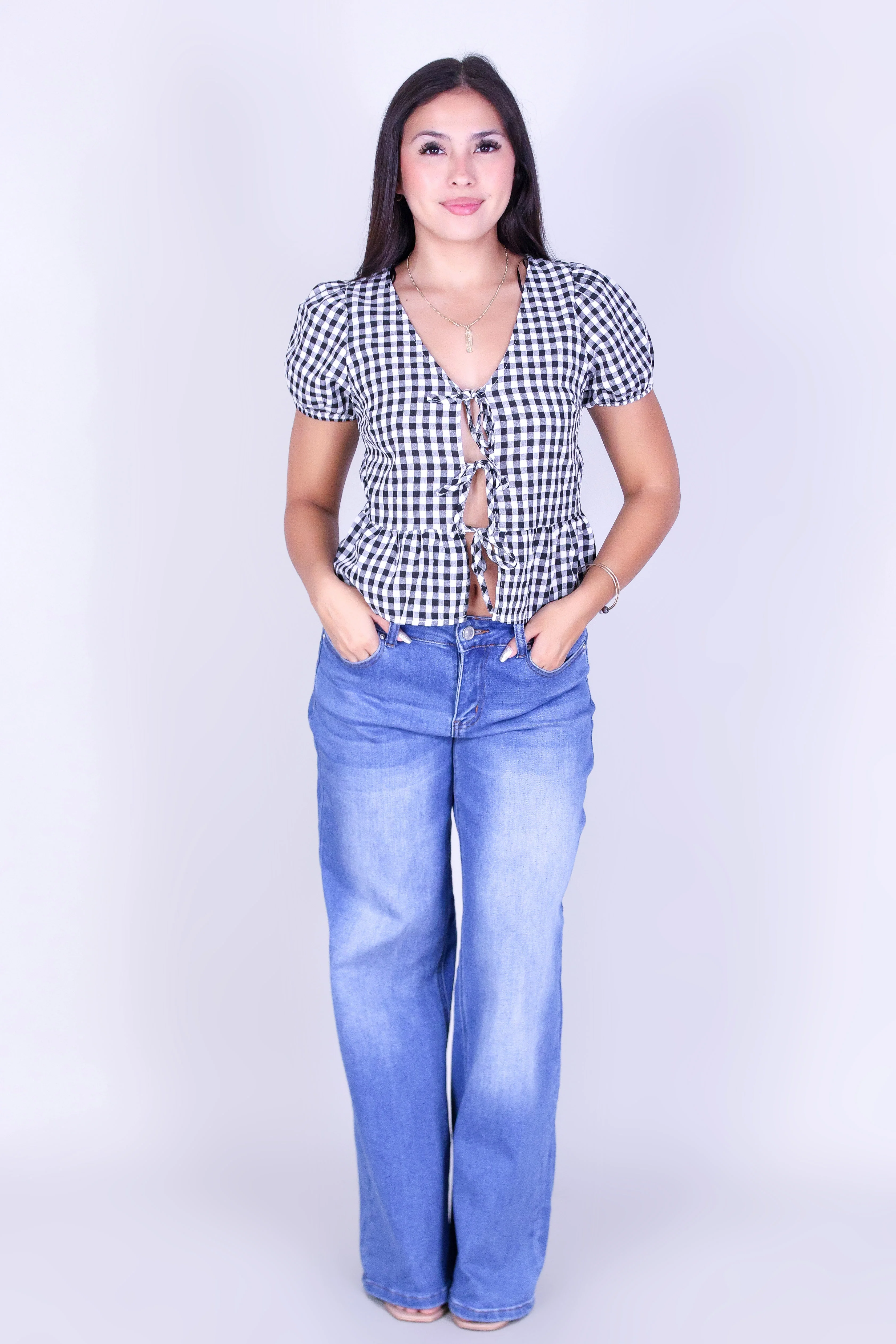 PRETTY CHECK TOP